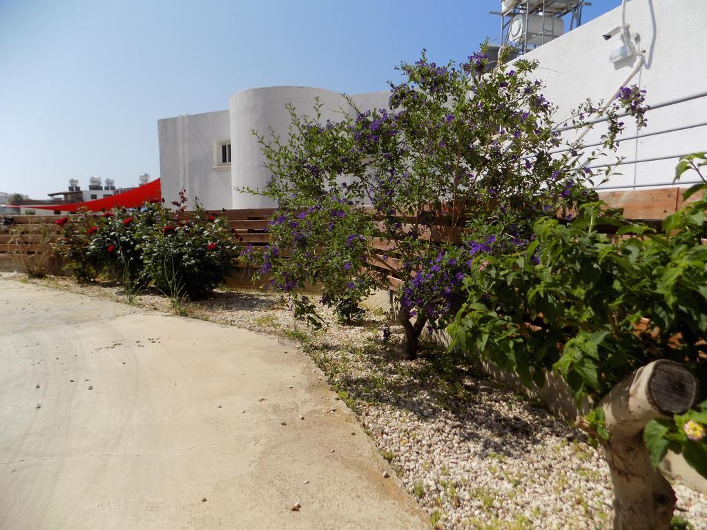 Kyriakos Court Hotel Paphos Exterior foto